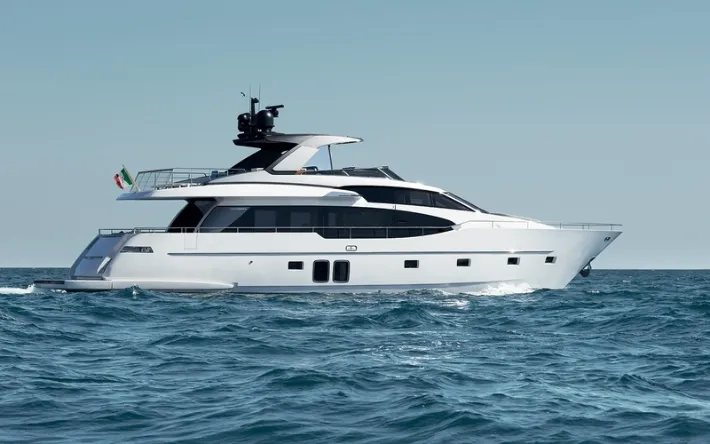 EM3 Luxury Charter Yacht by Sanlorenzo Charteryachtsfinder.com